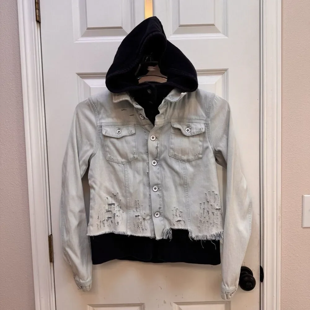 Free People Womens Hoodie Layered Lightwash Denim Jacket M Boho Urban Distressed - Picture 2 of 9
